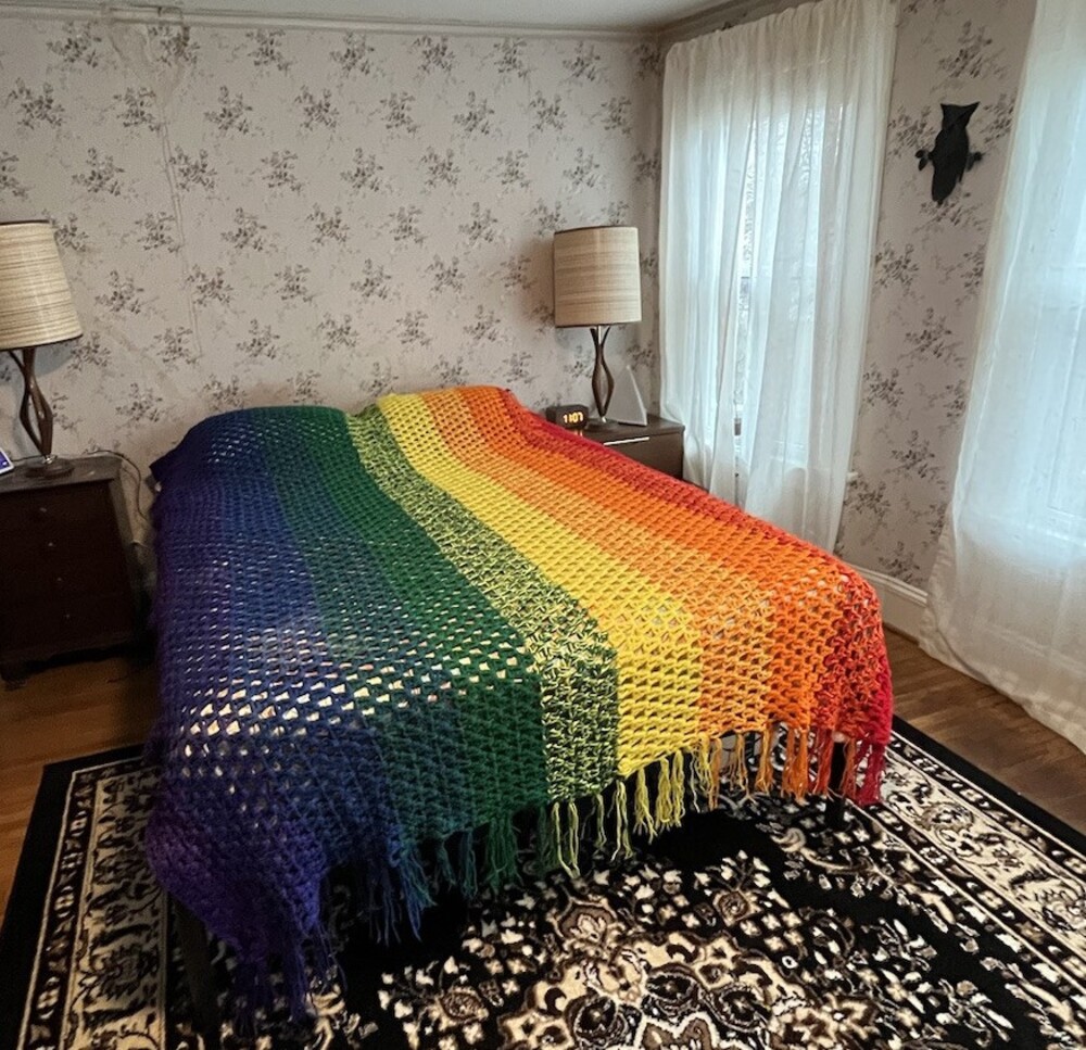 VTG 102" Brite Rainbow Stripe Afghan Bed Throw Blanket Cottage Boho LGBTW Pride